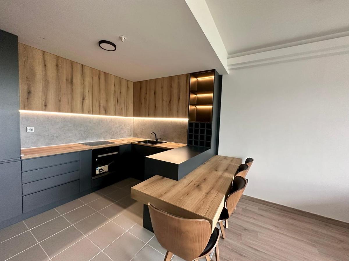 Appartamento Cevahir City Life Exclusive Skopje Esterno foto