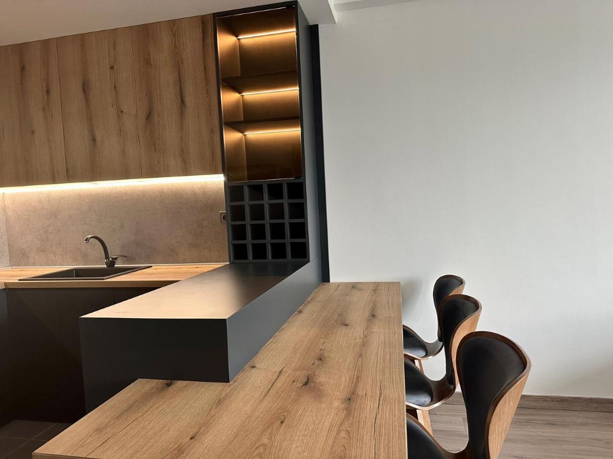 Appartamento Cevahir City Life Exclusive Skopje Esterno foto